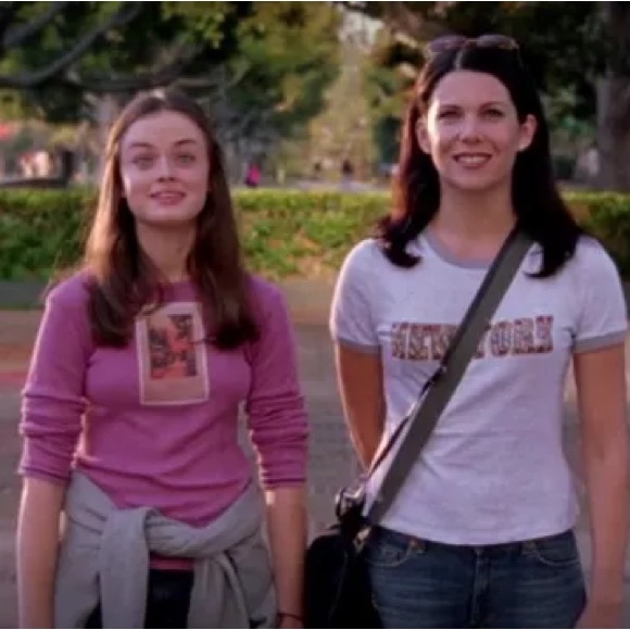 Extremely Rare Iconic D&G T-Shirt ASO Lorelai Gilmore in Gilmore Girls - Picture 2 of 7